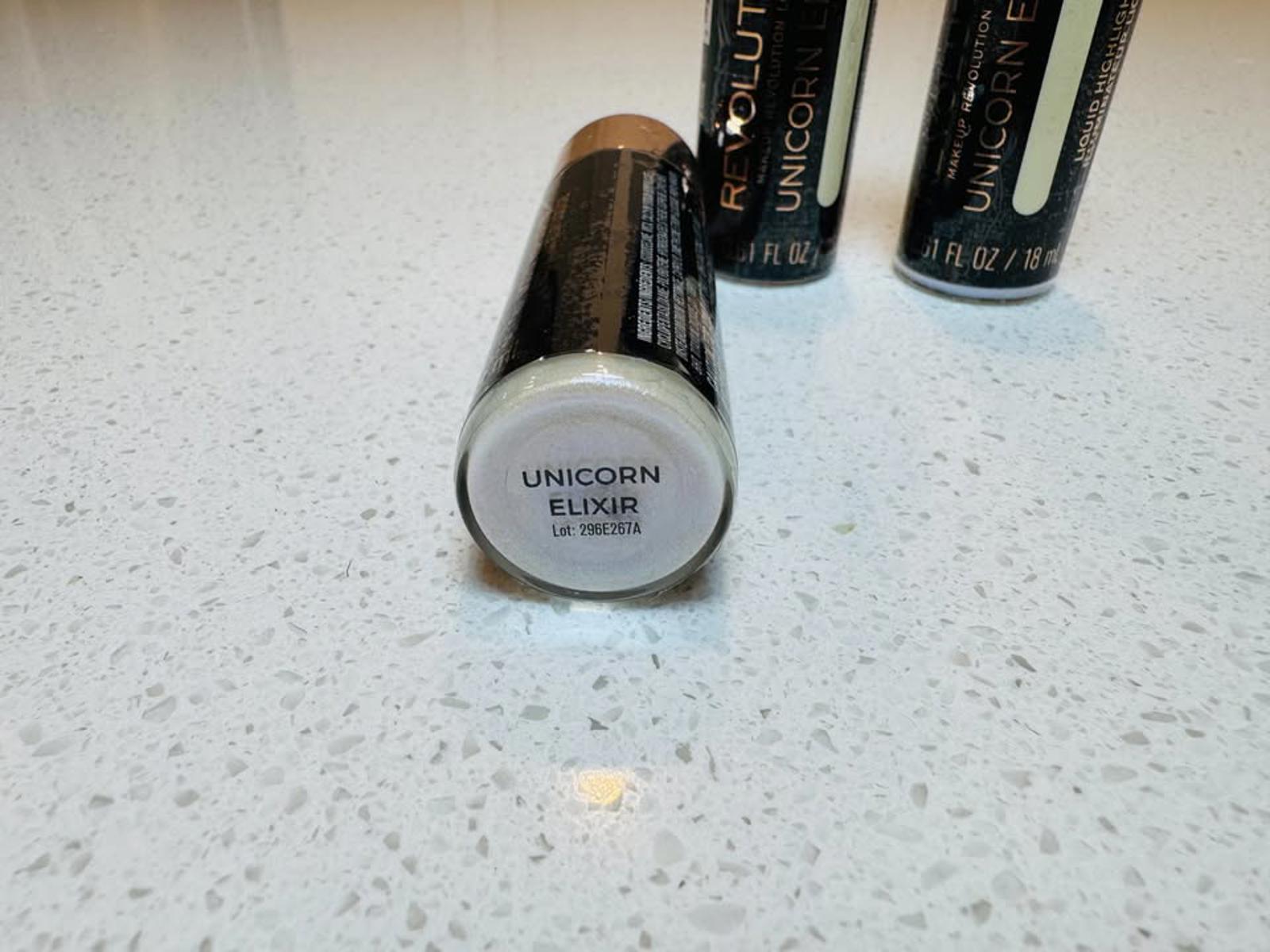 Revolution Liquid Highlighter Illuminateur Liquide Unicorn Elixir(3-Pack)