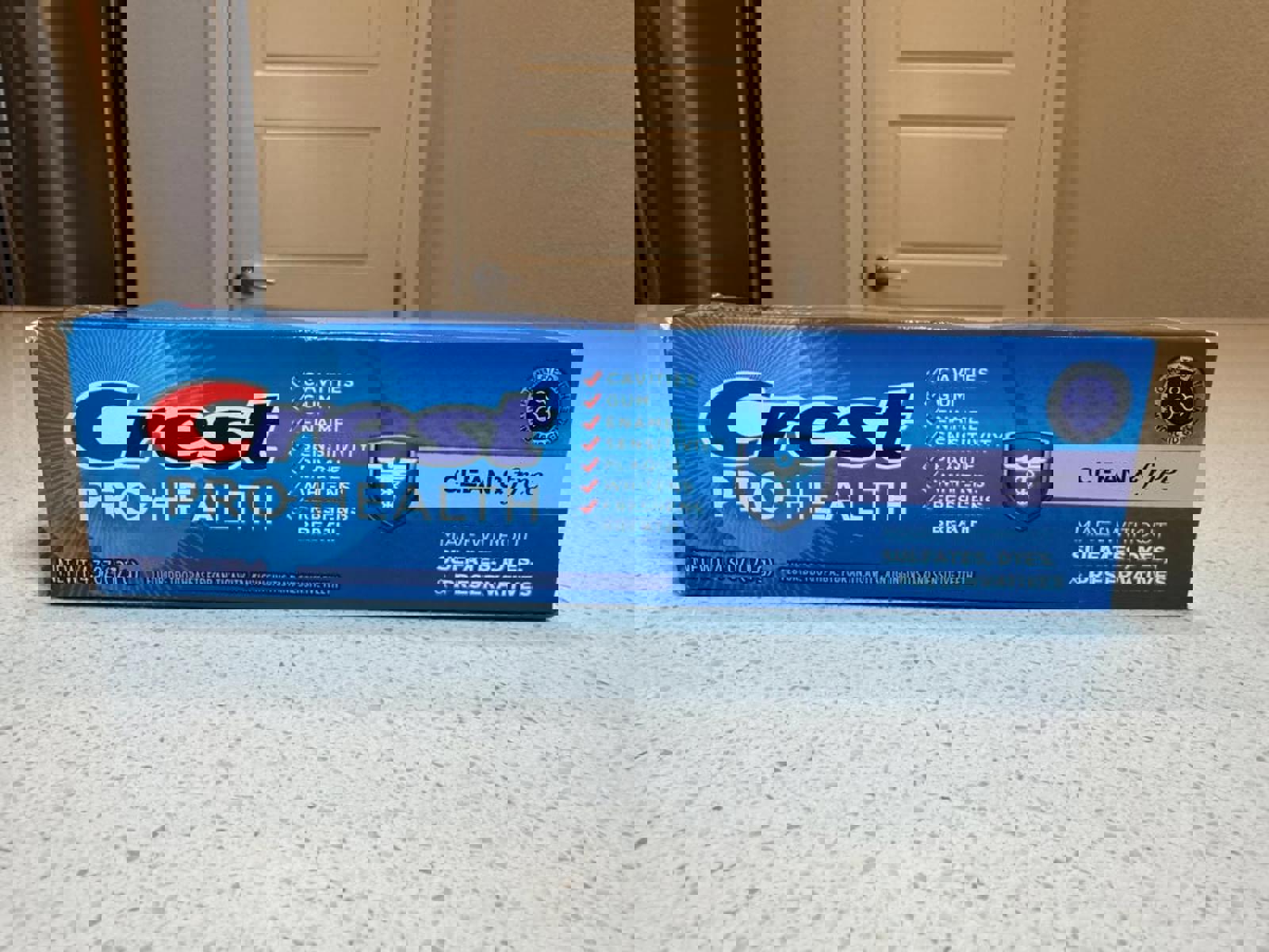 Crest Pro HealthClean & Free (4.3 oz)