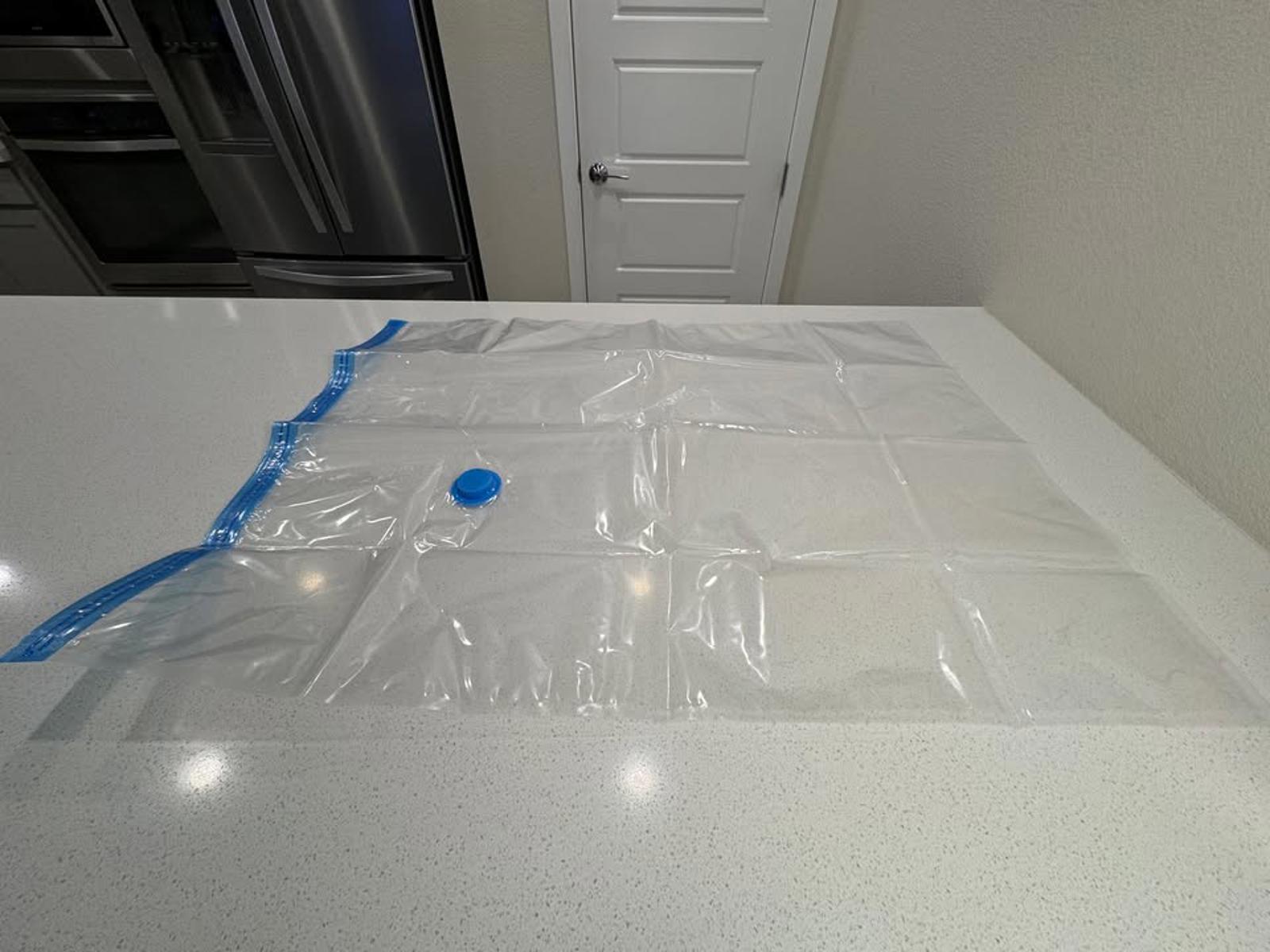 Vacuum Storage Bags with Valve and Seal