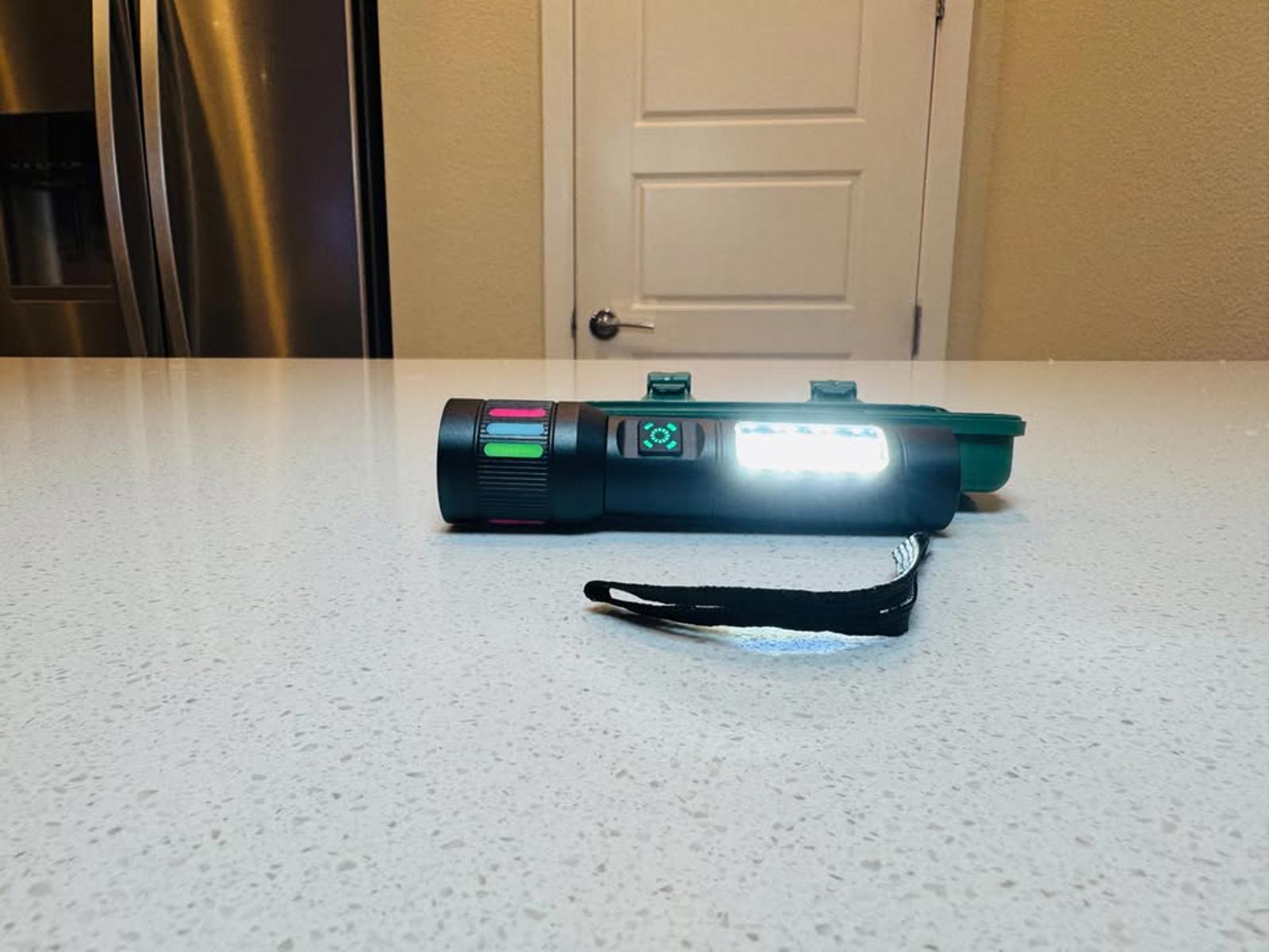 Power Style LED Flashlight
