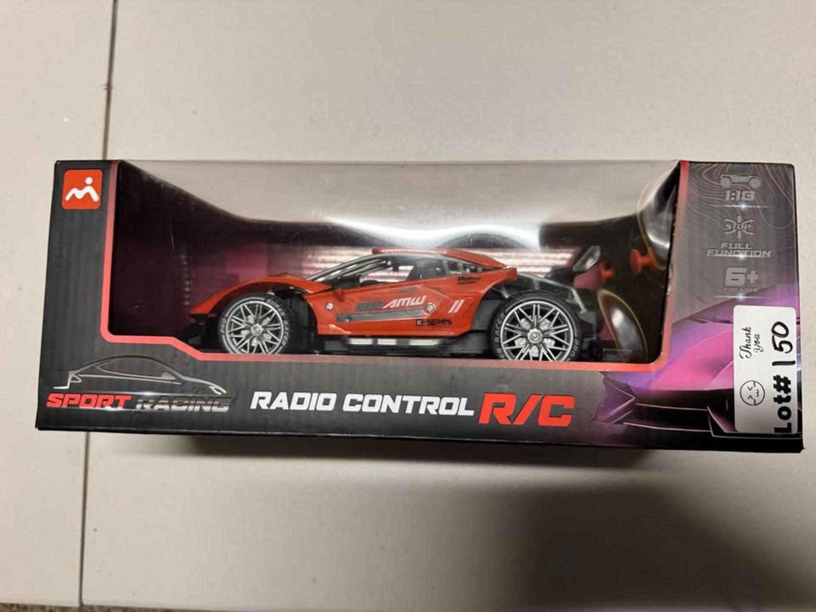 Red Sport Racing Radio Control R/C Car 1:18 Scale with Battery and USB Charger