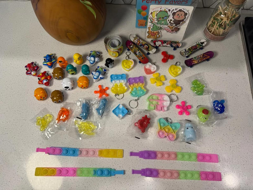 Kids Party Favors Toy Set with Assorted Mini Toys and Pop It Bracelets