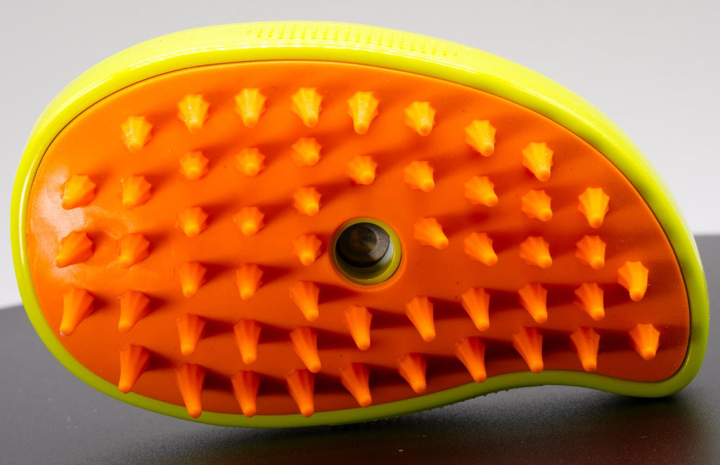 Rechargeable Pet Brush with Spray Massage Feature
