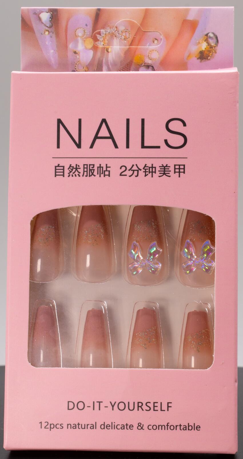 LINQI NAIL Professional 12PCS Press-On Nails Set with 3 Designs