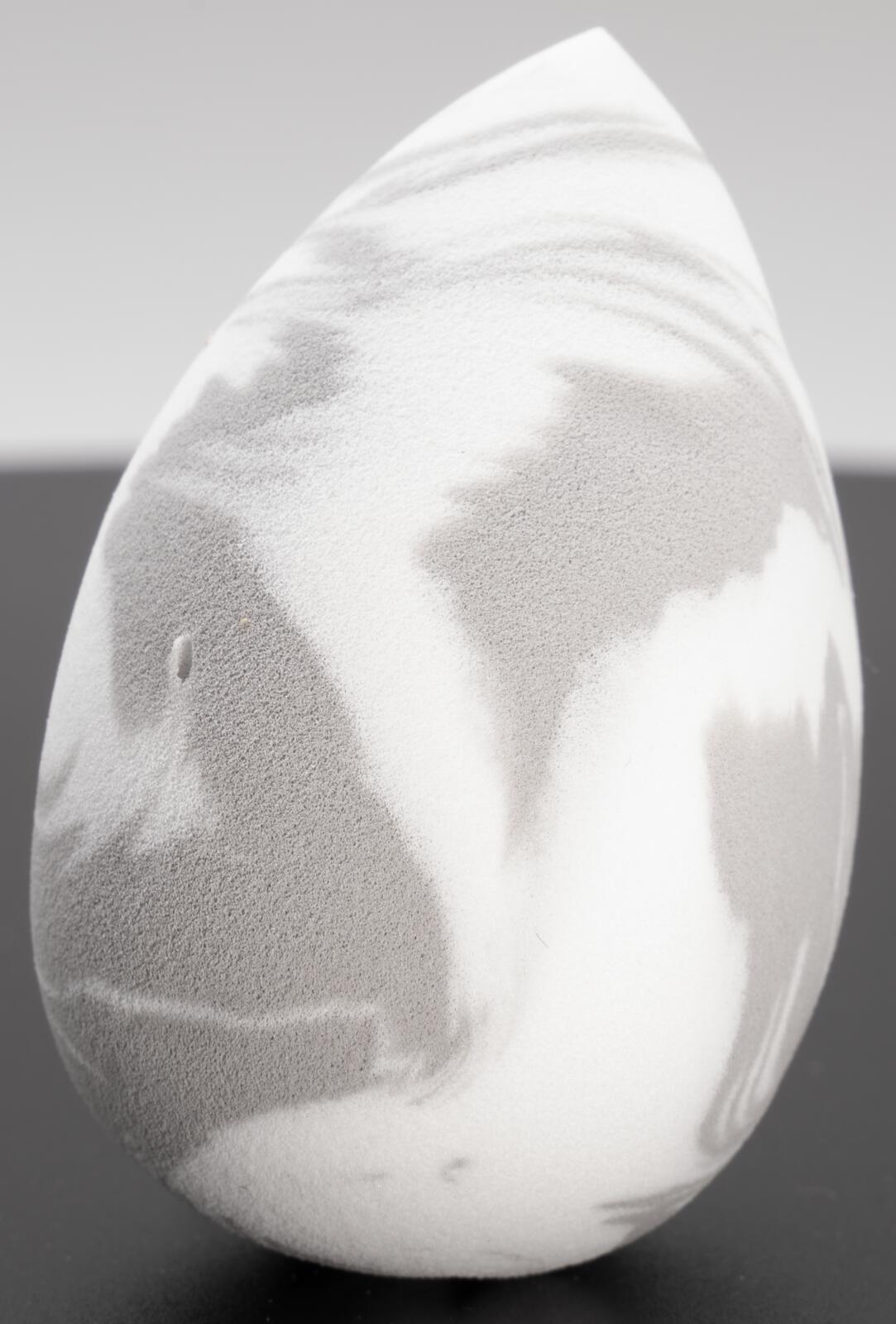 Makeup Revolution Marble Beauty Sponge Makeup Blender