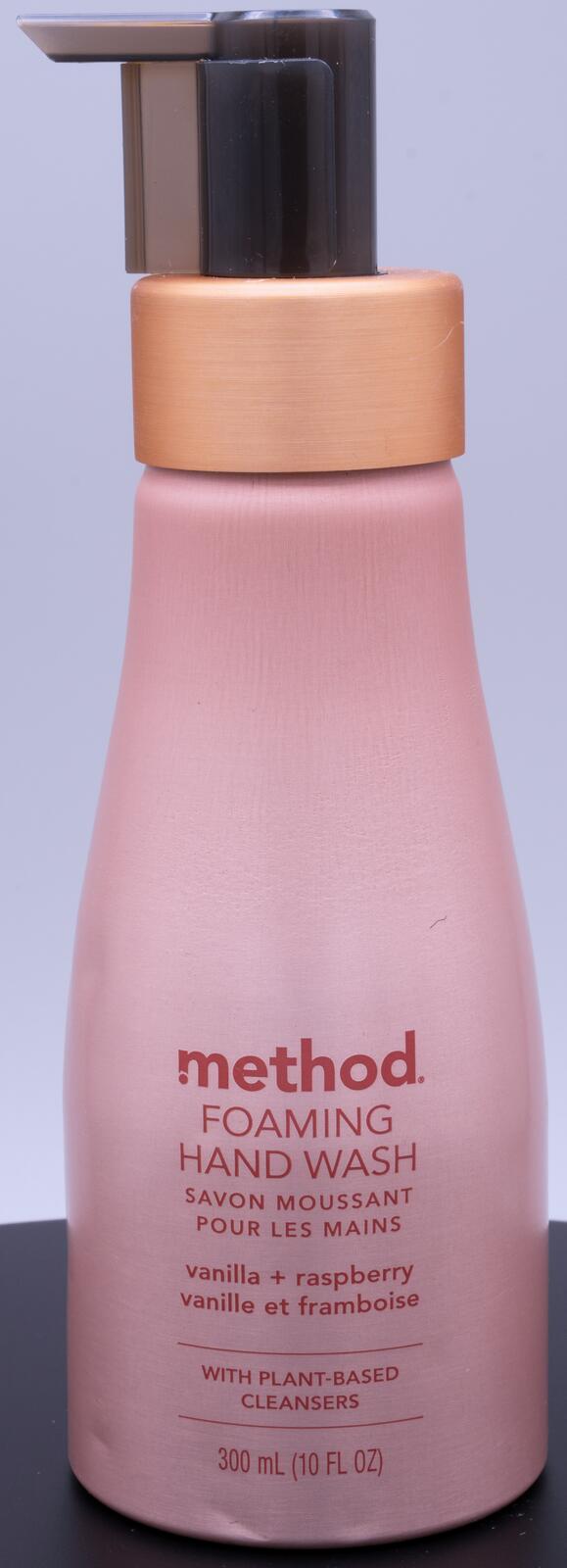 Method Foaming Hand Wash Vanilla Raspberry Scent 300ml (2)
