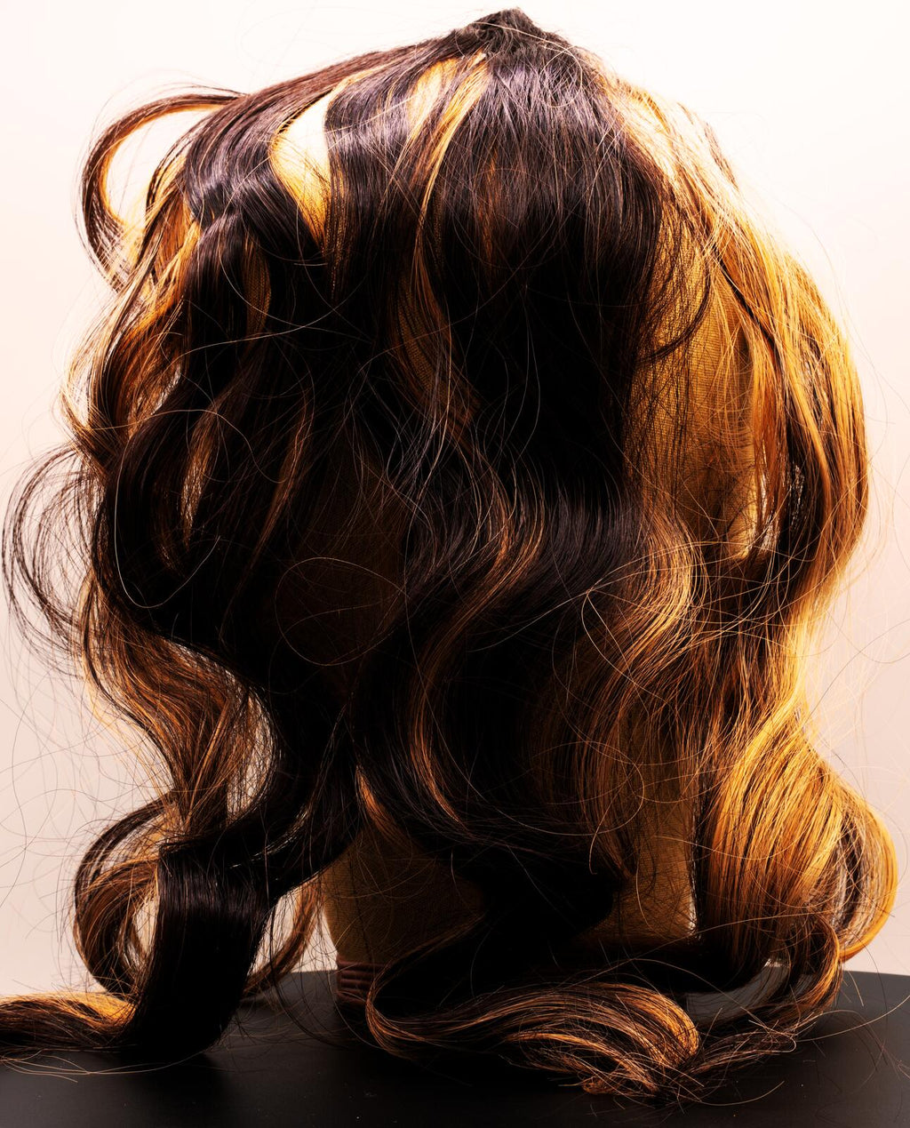 Vigorous Clip-in Hair Extensions (Brown Blonde Ombre)