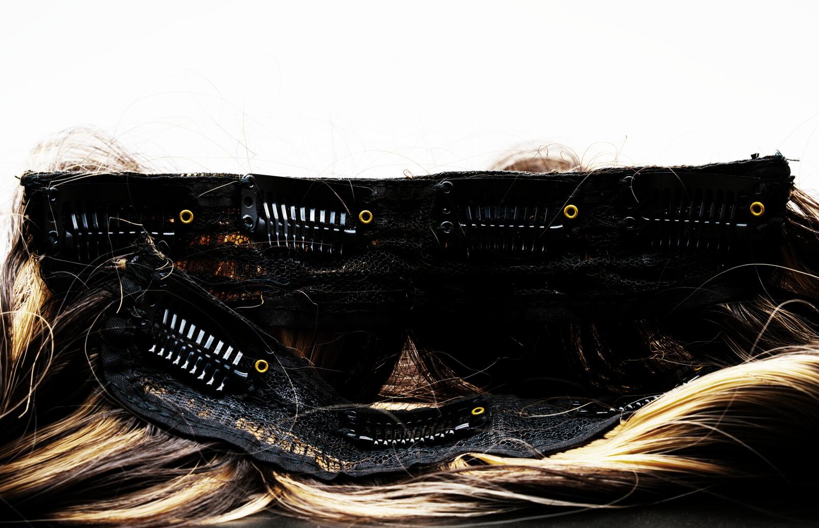 Vigorous Clip-in Hair Extensions (Brown Blonde Ombre)