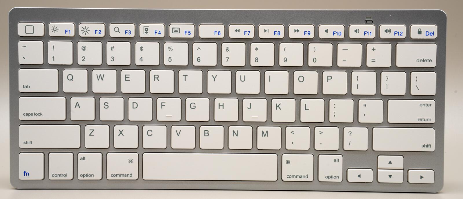 Omoton Ultra-Slim Wireless Bluetooth Keyboard (Model KB066)