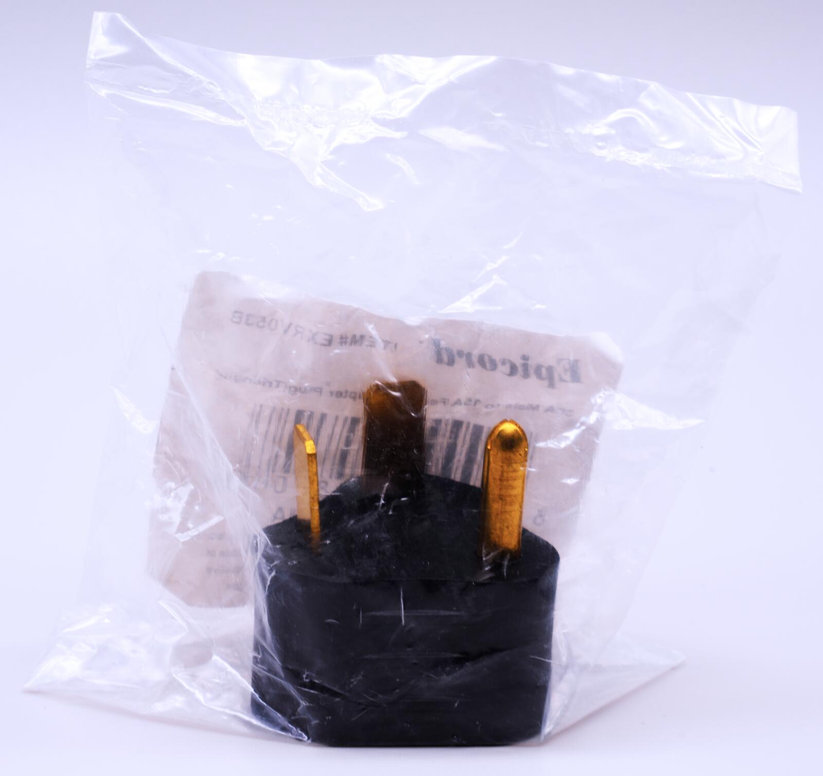 Epicord 30A Male to 15A Female Adapter Plug Triangle Model EXRV053B