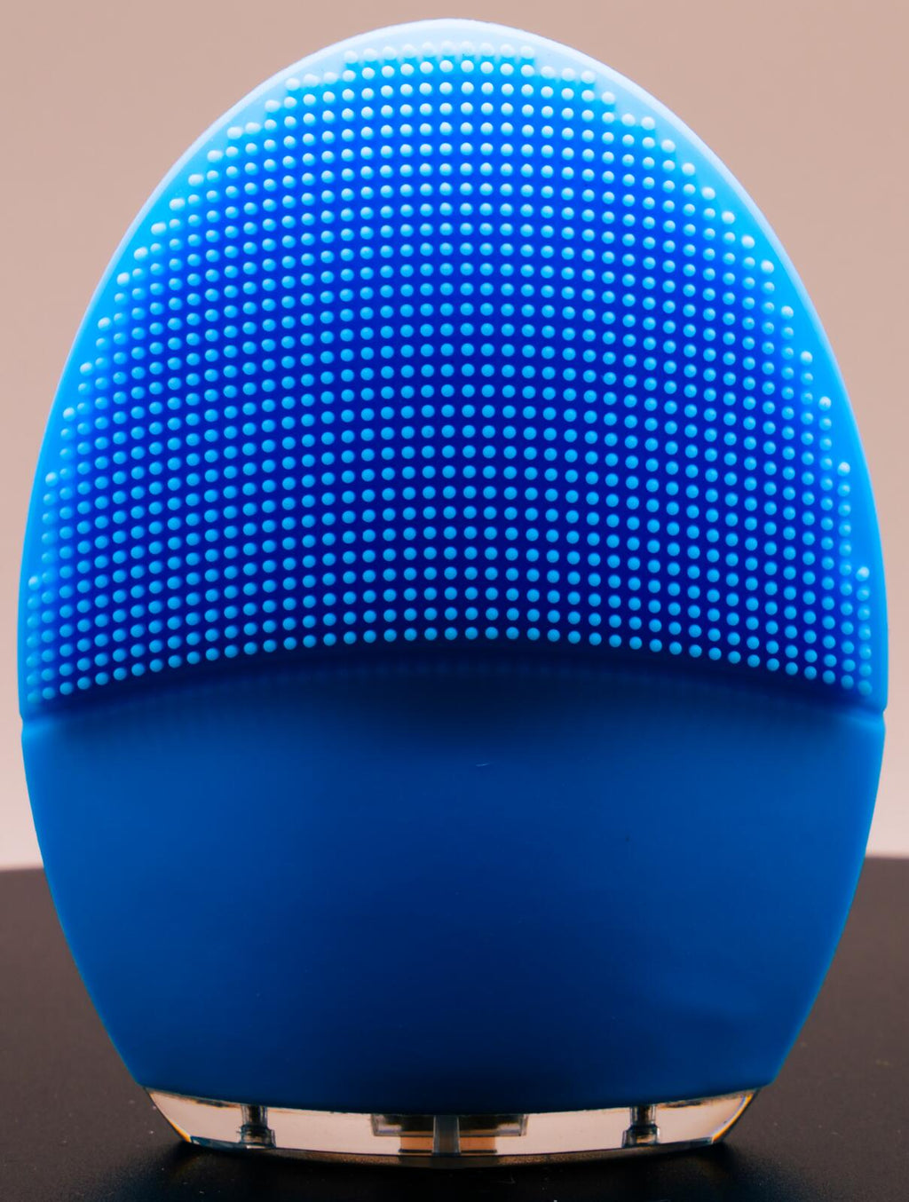 Silicone Facial Cleansing Brush with USB Charging and Adjustable Intensity