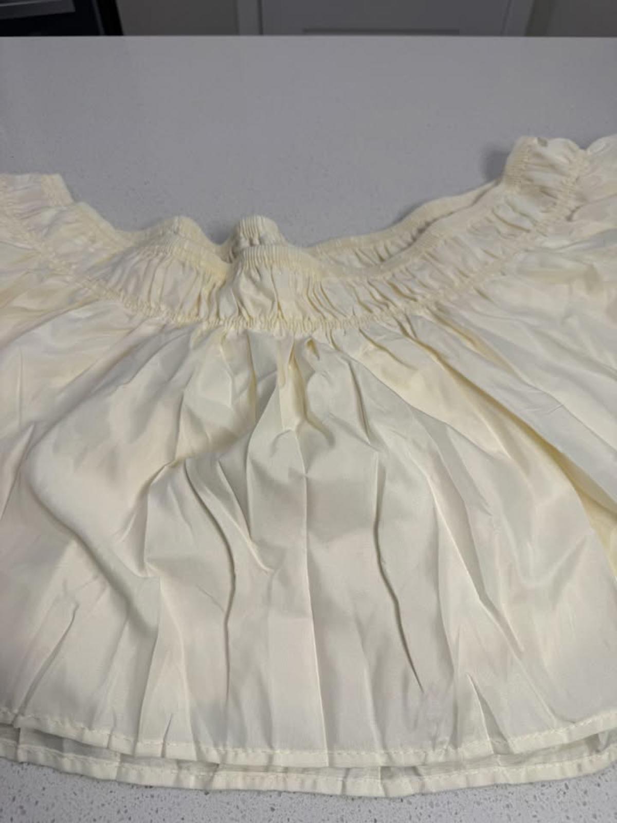 Tasty-Going Wrap Around Elastic Bed Skirt - Cream