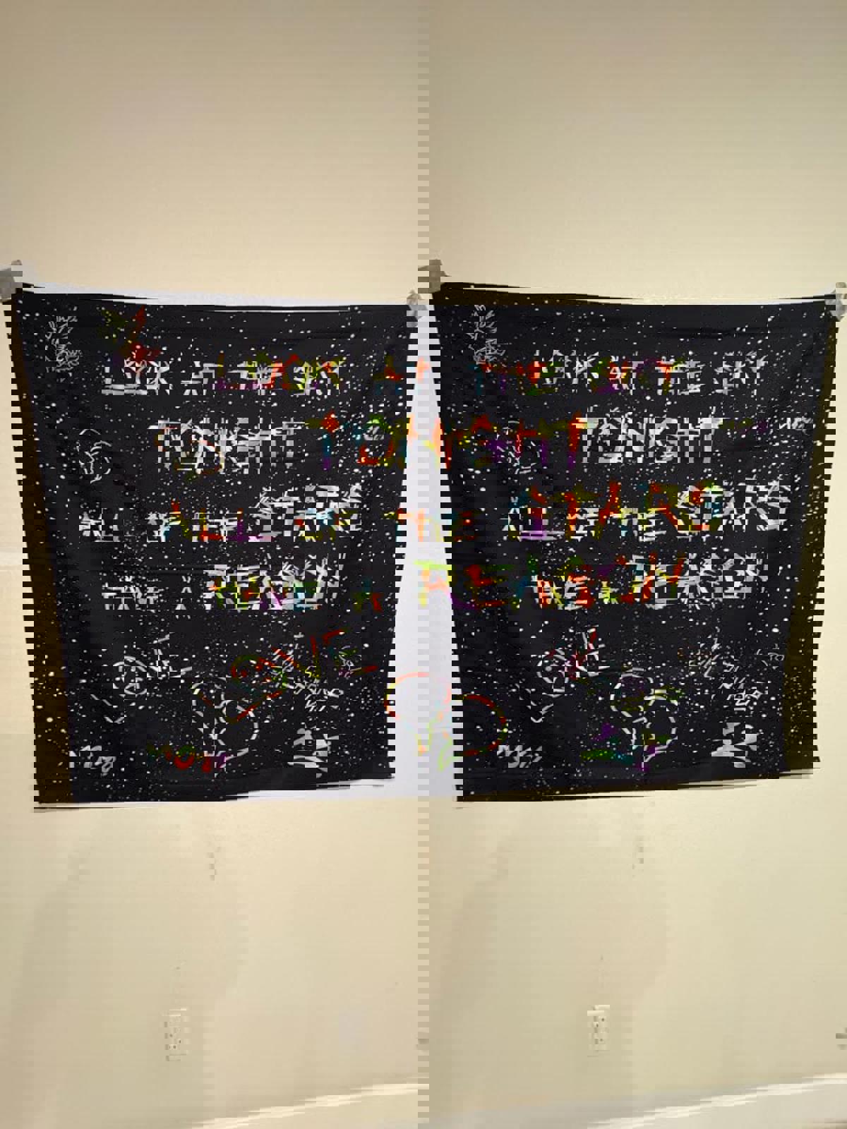 Decorative Wall Tapestry with Inspirational Quote